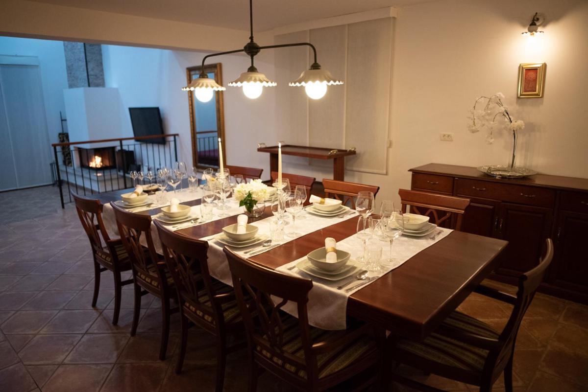 Castle House Rooms, Swimming Pool & Sauna & Tennis Court & Wine Cellar Sezana Exterior photo